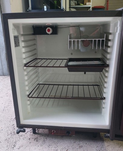 Frigo trivalente - , ad